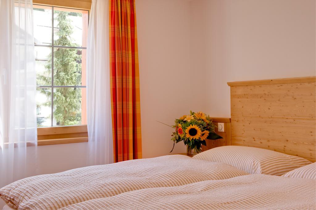 Jaegerhof Serviced Apartements Церматт Экстерьер фото