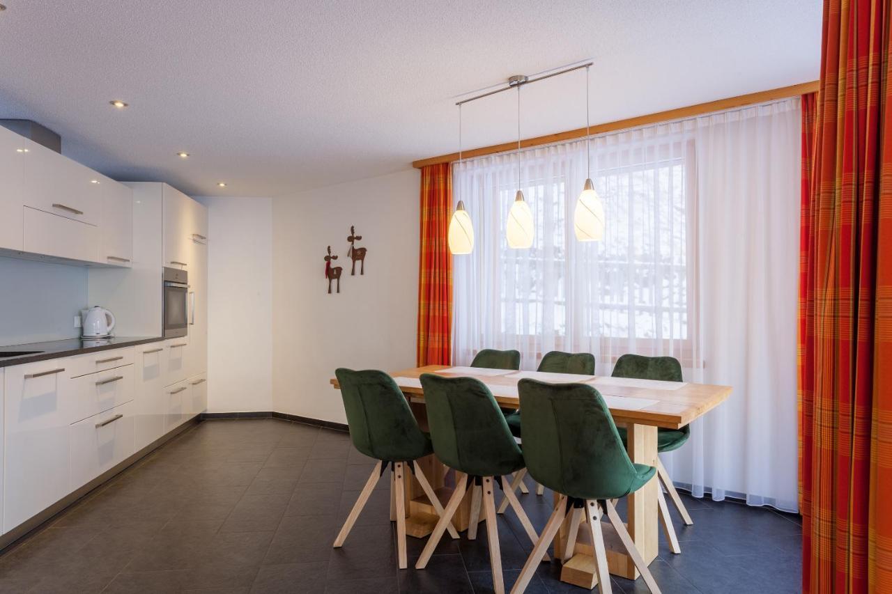 Jaegerhof Serviced Apartements Церматт Экстерьер фото